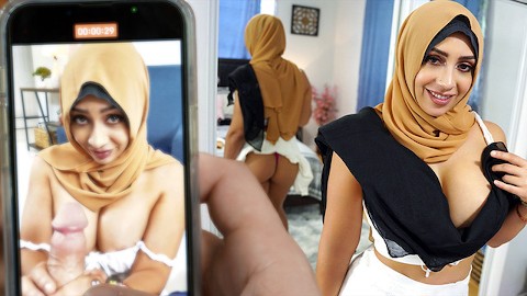 Türbanlı hatuna açık seçik giydirerek fantezi yapıyor